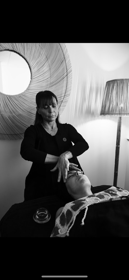 L'atelier des Massages, Breathwork respiration, Drainage Renata França, Chi Nei Tsang , Authentique Kobido, Carole Gubbiotti · Photos 13